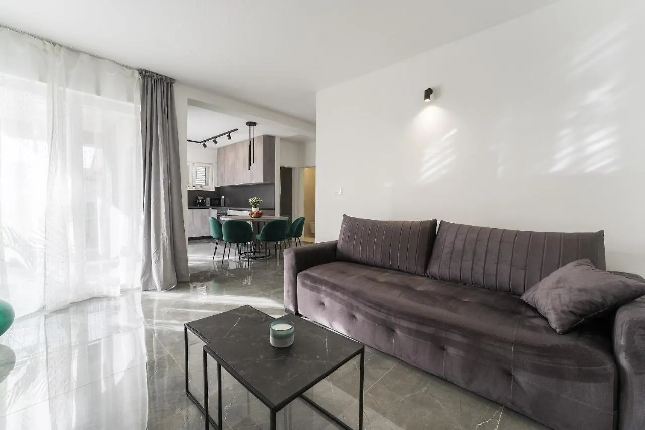 Luxury D Apartments Bibinje 0*,  Kroatië