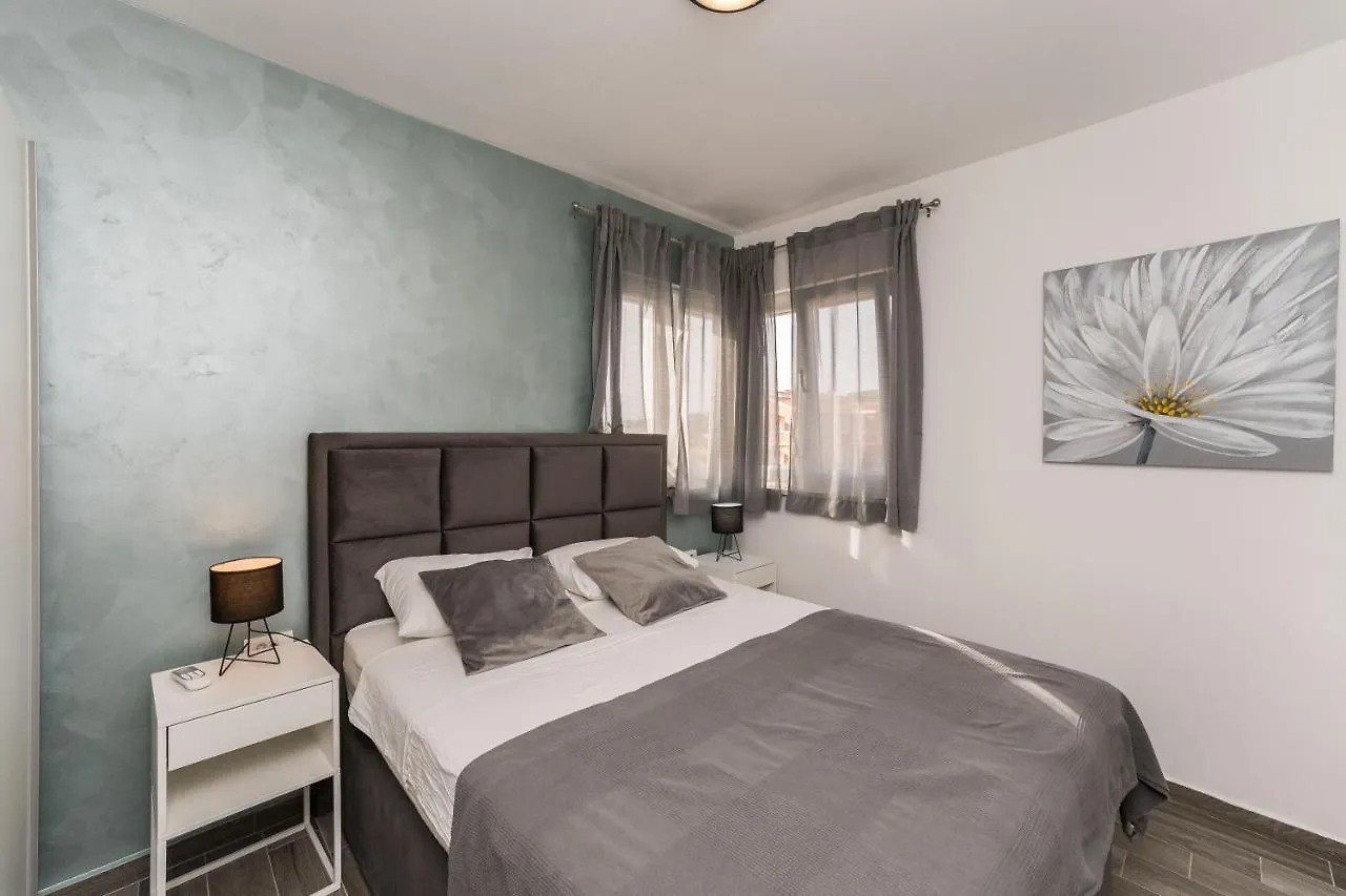 Luxury D Apartments Bibinje