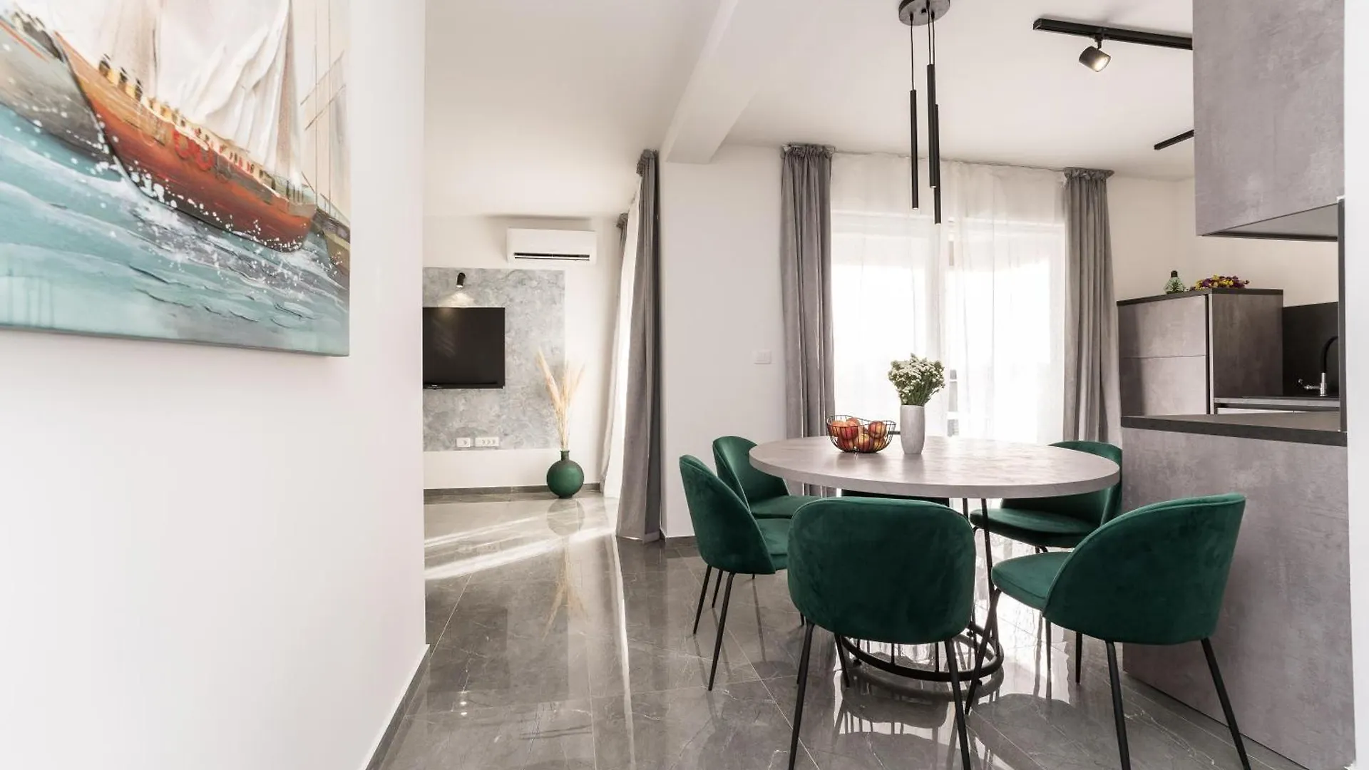 Luxury D Apartments Bibinje