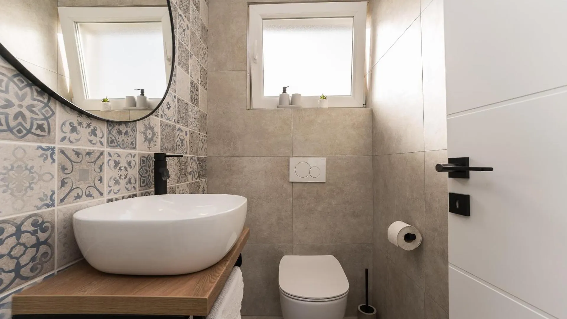 Luxury D Apartments Bibinje